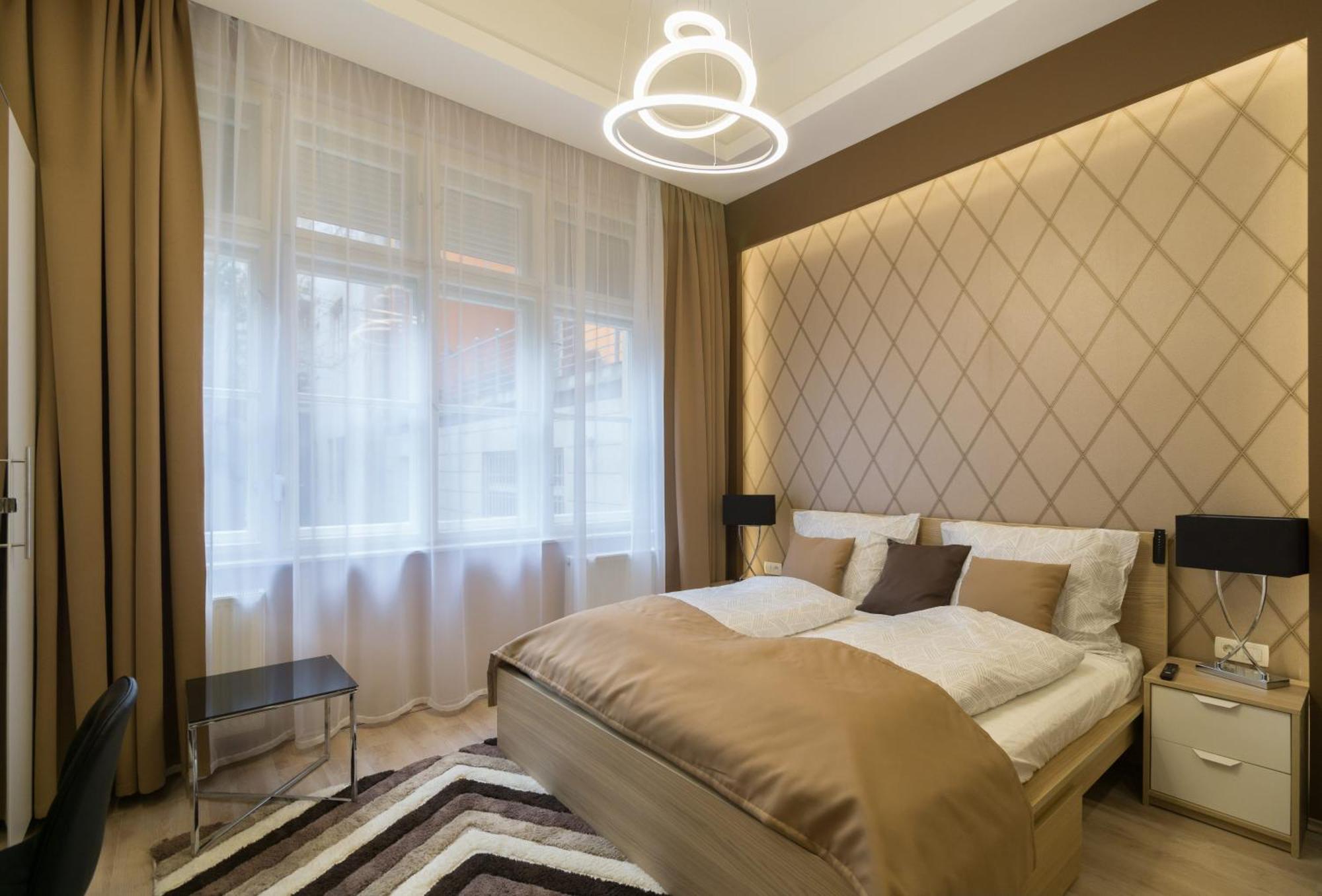 Exlcusive & City Central Located Suite By Prestige Homes Budapeste Exterior foto
