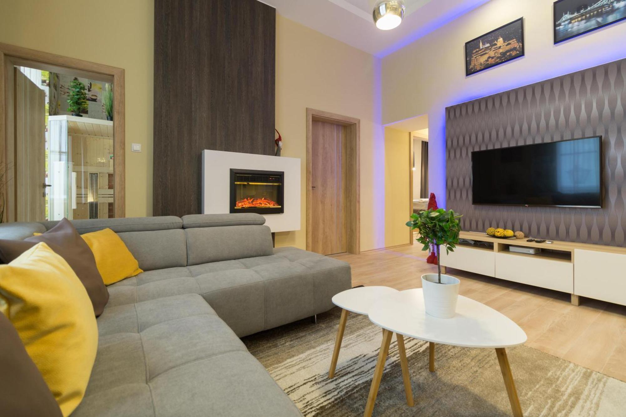 Exlcusive & City Central Located Suite By Prestige Homes Budapeste Exterior foto